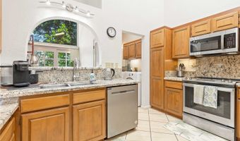 98-1421 Onikiniki Pl 5, Aiea, HI 96701