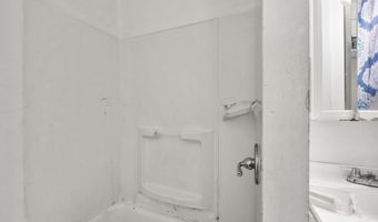 1003 LANGHAM Ave, Camden, NJ 08103