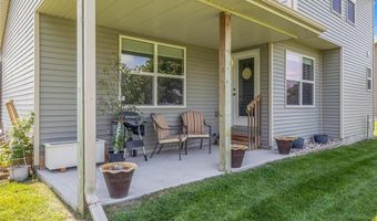 1605 2nd St NW, Altoona, IA 50009