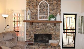 204 PORTSOUTH Ln, Alabaster, AL 35007