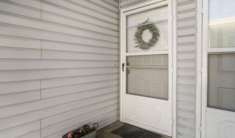 1630 SE Tempest Dr 10, Bend, OR 97702
