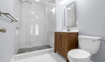 46 W 43RD St, Bayonne, NJ 07002