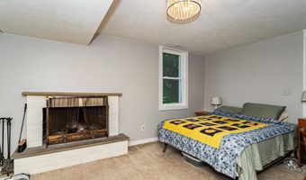 5334 543rd Ave, Ames, IA 50010