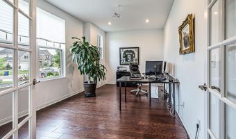 2448 Meadow Hills Dr, Ann Arbor, MI 48108