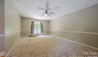 2150 Nc 80 Hwy, Bakersville, NC 28705