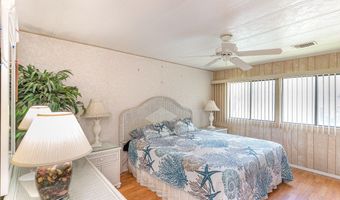 601 Marlin Cir, Barefoot Bay, FL 32976