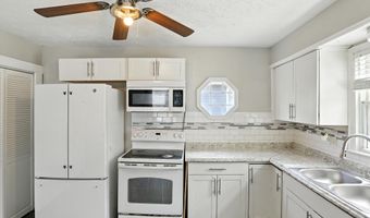 363 N 19th Ave, Beech Grove, IN 46107