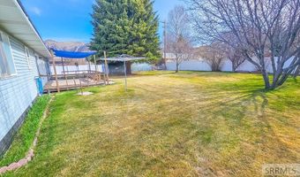 627 S Thelma Ave, Arco, ID 83213