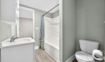 2543 Harbor View Rd, Camden, SC 29020