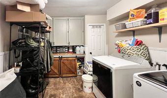 1217 Rose Dr, Alice, TX 78332