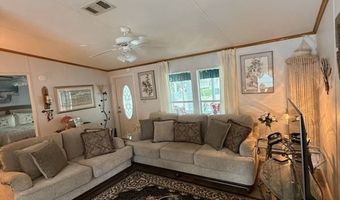 692 Tulip Cir E, Auburndale, FL 33823