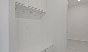 7723 Jade Crest Dr, Angleton, TX 77515