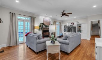 429 Waterford Point Dr, Boiling Springs, SC 29316