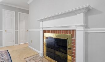 5110 DUVALL Dr, Bethesda, MD 20816