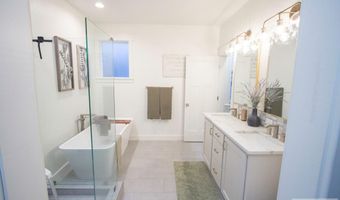 4900 Torcello Dr, Ammon, ID 83406