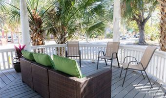201 W 33rd St, Savannah, GA 31401