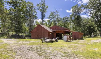 2 Firefly Dr, Baldwin, ME 04091