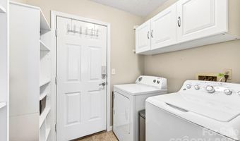54 Foxberry Dr, Arden, NC 28704