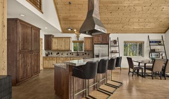 188 HAWTHORNE Dr, Alpine, WY 83128