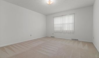 53 Woodlake Cir, Altavista, VA 24517