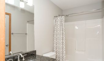 1212 NW Rolling Rock Rd, Ankeny, IA 50023