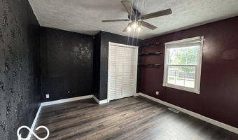 1381 Secretariat Ln, Indianapolis, IN 46217