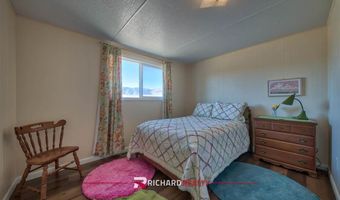 52 Road 8UC, Clark, WY 82435