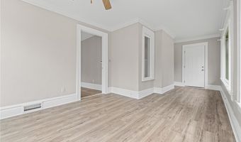 1376 Goodyear Blvd, Akron, OH 44305