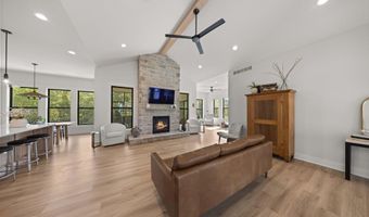 1009 W Aspen Ridge Cir, Polk City, IA 50226