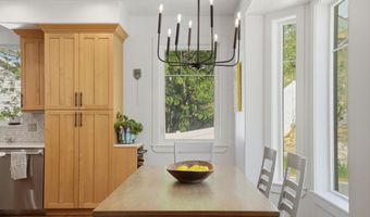 223 E 2050 N, Centerville, UT 84014