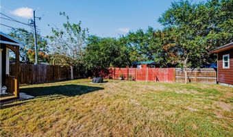 150 N 9th St, Aransas Pass, TX 78336