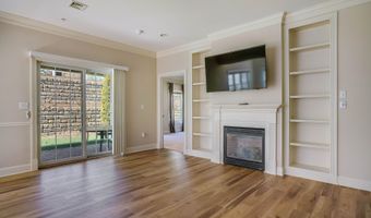 35 Metea Ln, Bedford, NH 03110