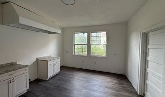 18 E Pleasant St, Avon Park, FL 33825