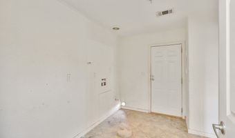 202 Tom Lackey Ln, Alpine, TX 79830