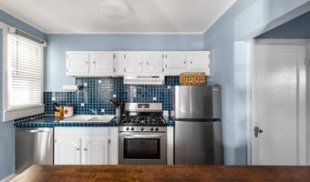 6 Deal Lake Ct, Asbury Park, NJ 07712