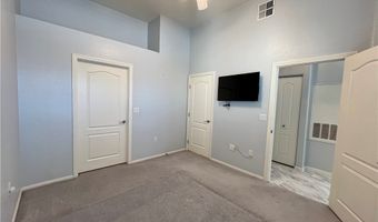 2305 W Horizon Ridge Pkwy 2121, Henderson, NV 89052