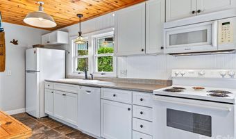 57 Langwell Ave, Asheville, NC 28806