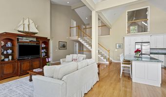 155 Bayside Dr, Belfast, ME 04915