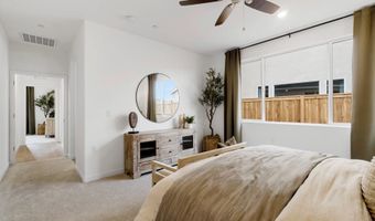 1819 Pacific Rd S, Madera, CA 93636