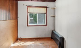 48 Waterman Lake Dr, Glocester, RI 02814