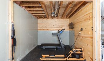 3079 La Nae Dr, Elko, NV 89801