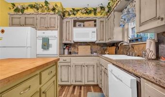 2324 N Plainview Rd W, Ardmore, OK 73401