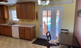 613 Vera St, Bottineau, ND 58318