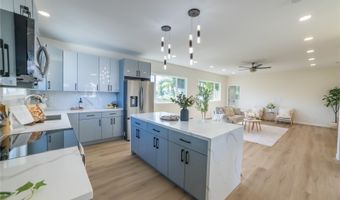 837 Oneawa St, Kailua, HI 96734