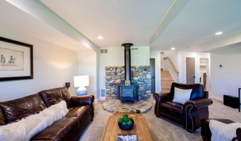 106 Chestnut Ln, Bellevue, ID 83313
