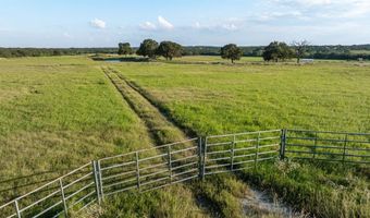 3688 N Fm 1655, Alvord, TX 76225