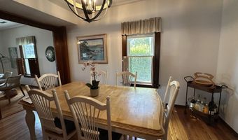 180 Clark Ave, Branford, CT 06405