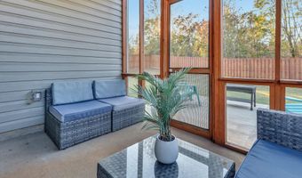 461 All Seasons Dr, Boiling Springs, SC 29316