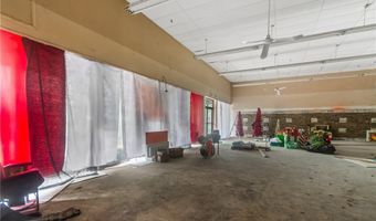 102 Trinity St, Abbeville, SC 29620