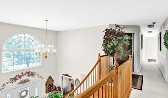 16 MULLIGAN Dr, Reading, PA 19606